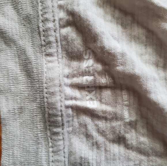 Shirt - Picture 2 of 3